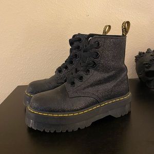 Platform glitter docs
